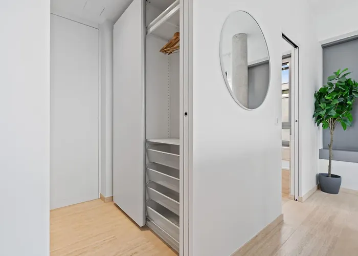 Elegant 2br With Balcony In Haute Center * لوكسمبورغ