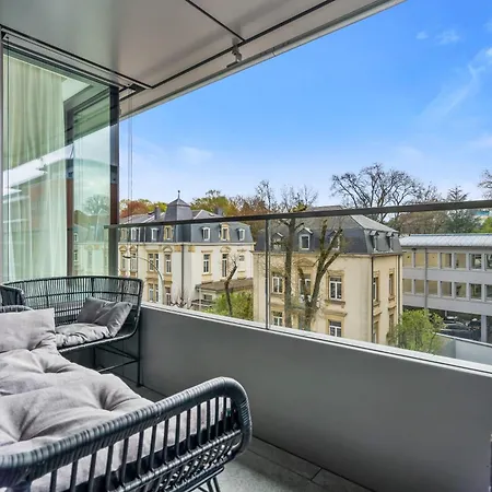 Elegant 2br With Balcony In Haute Center Apartman *