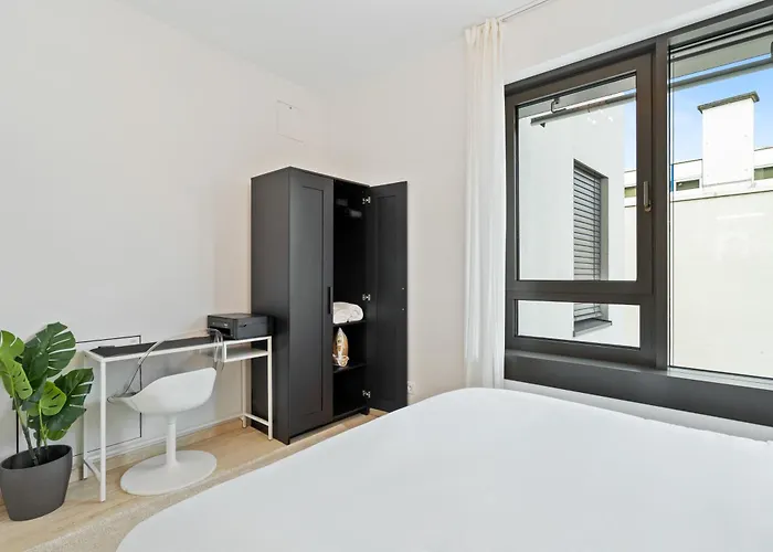 Elegant 2br With Balcony In Haute Center Apartment Luxembourg